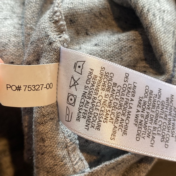 Travis Mathew Heather Grey Golf Polo: Size Medium - Picture 11 of 11